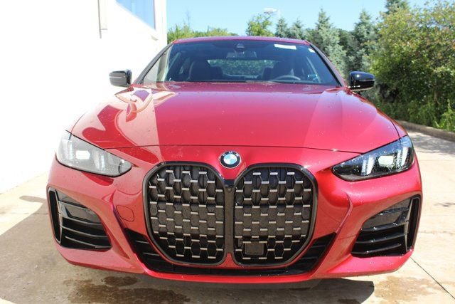 New 2025 BMW 430i xDrive Coupe w/ M Sport Package AWD/4WD image 2