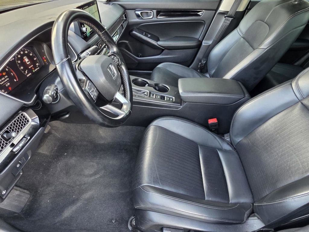 Used 2022 Honda Civic Touring image 6