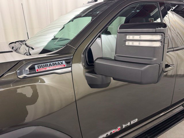 Used 2023 GMC Sierra 2500 AT4 w/ AT4 Preferred Package AWD/4WD image 12