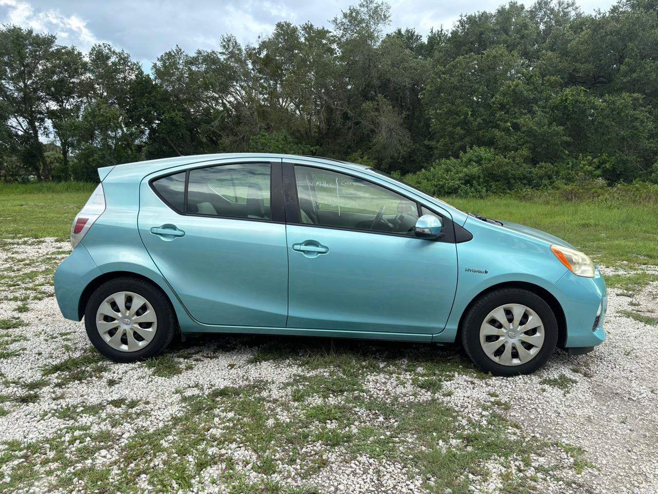 Used 2012 Toyota Prius C One FWD image 6