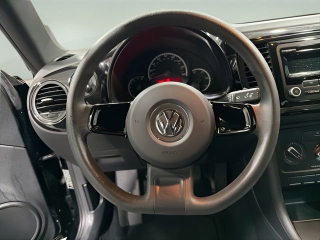 Used 2013 Volkswagen Beetle 2.5 FWD image 15