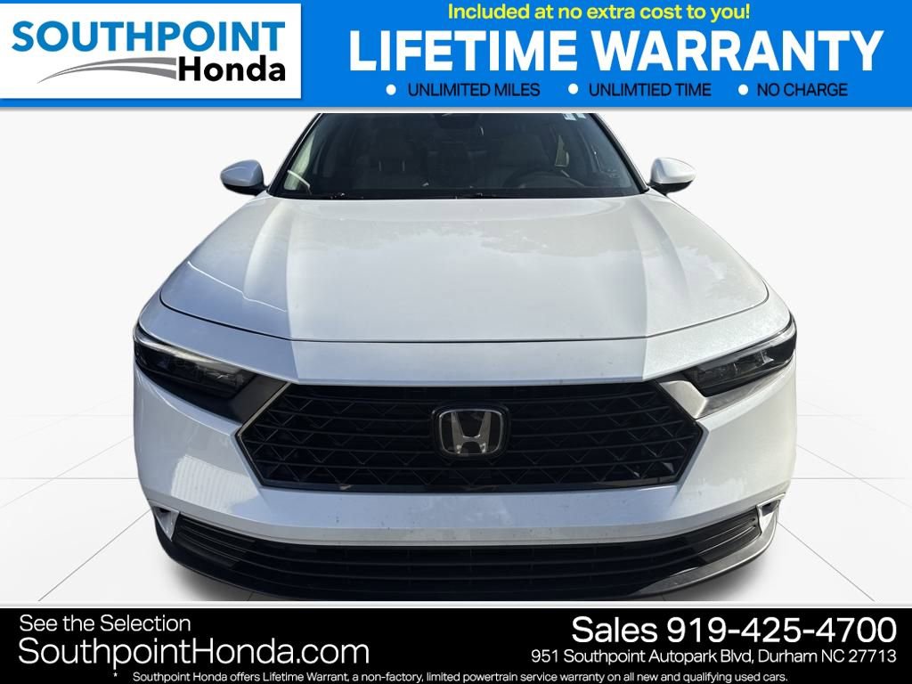 Used 2023 Honda Accord EX image 2