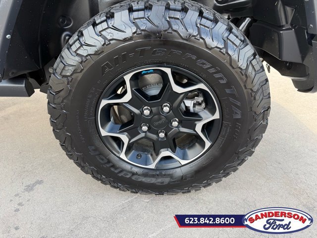 Used 2021 Jeep Wrangler Unlimited Rubicon 4xe w/ Cold Weather Group AWD/4WD image 19