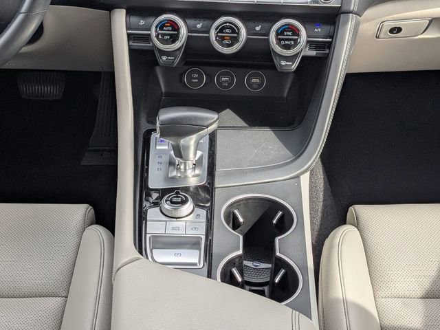 Used 2022 Genesis G70 2.0T image 23