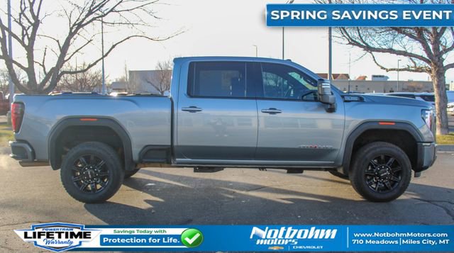 Used 2024 GMC Sierra 3500 AT4 w/ AT4 Preferred Package image 7