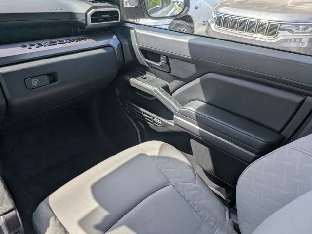 Used 2024 Toyota Tacoma SR5 image 9