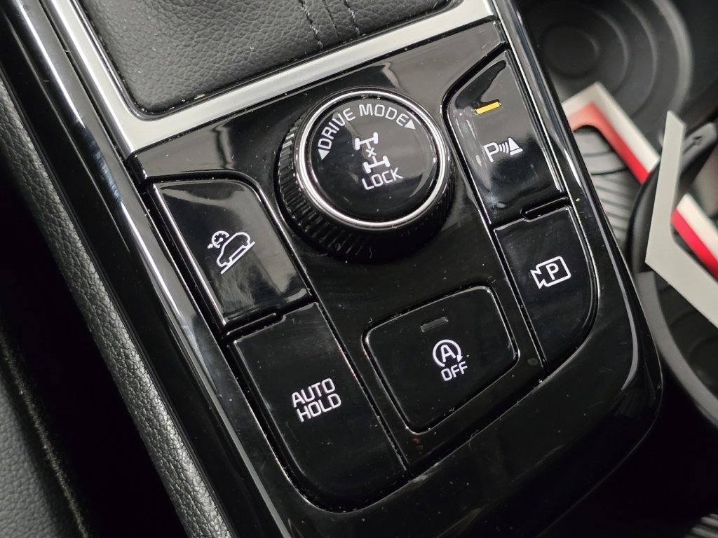 Used 2024 Kia Sportage SX image 9