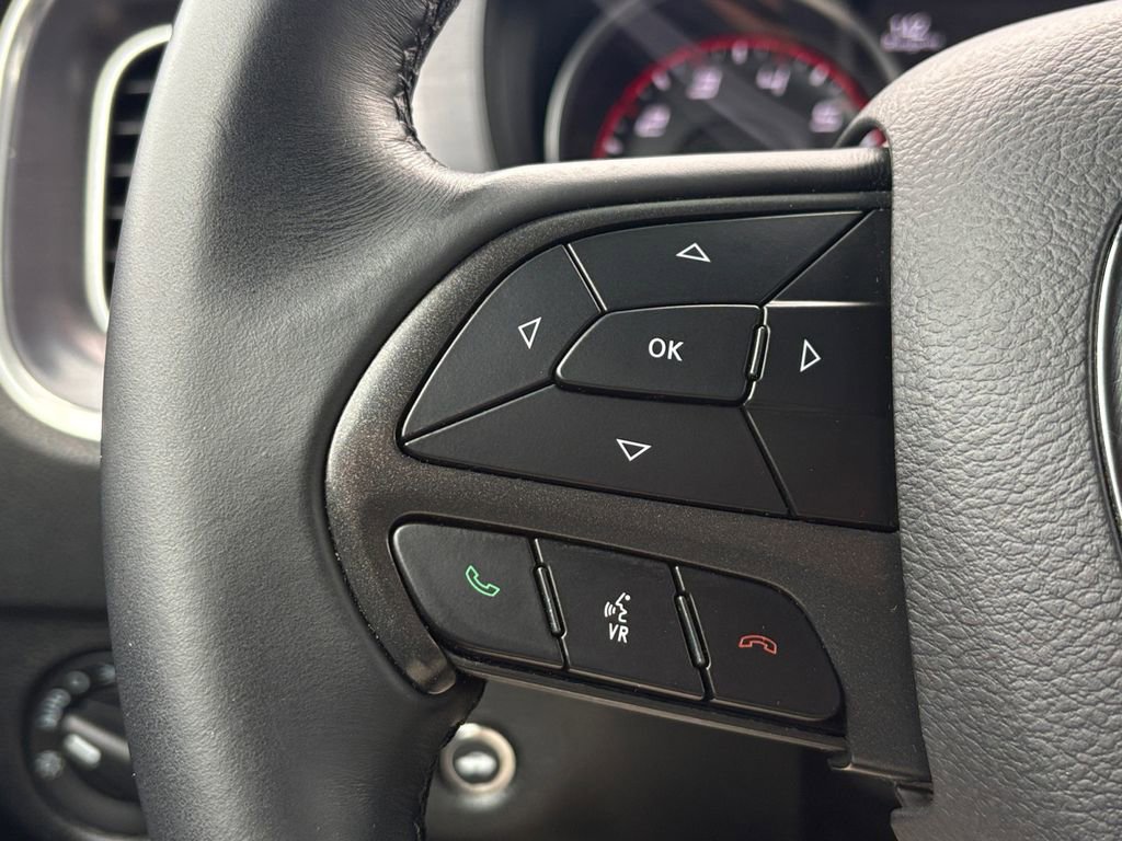 Used 2018 Dodge Charger SXT image 13