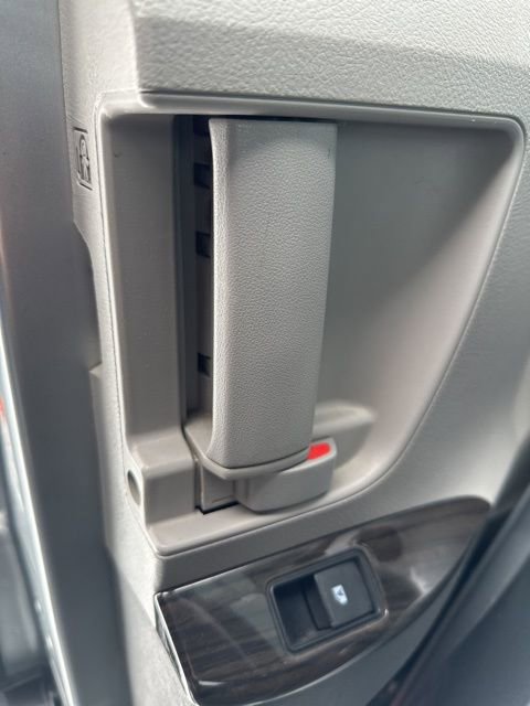 Used 2015 Toyota Sienna AWD image 37