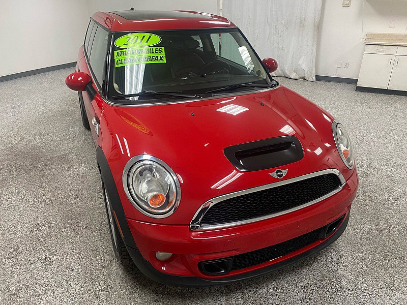 Used 2011 MINI Cooper Clubman S image 4