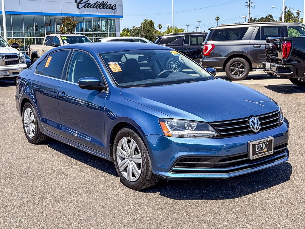 Used 2017 Volkswagen Jetta S w/ Jetta S Cold Weather Package FWD image 5