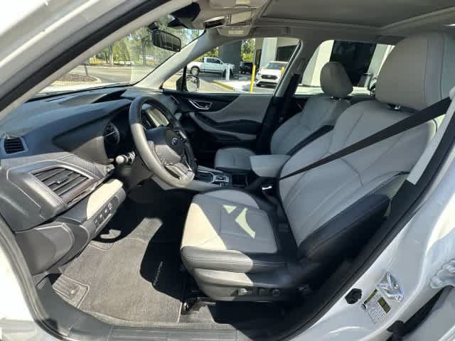 Used 2023 Subaru Forester Limited AWD/4WD image 2