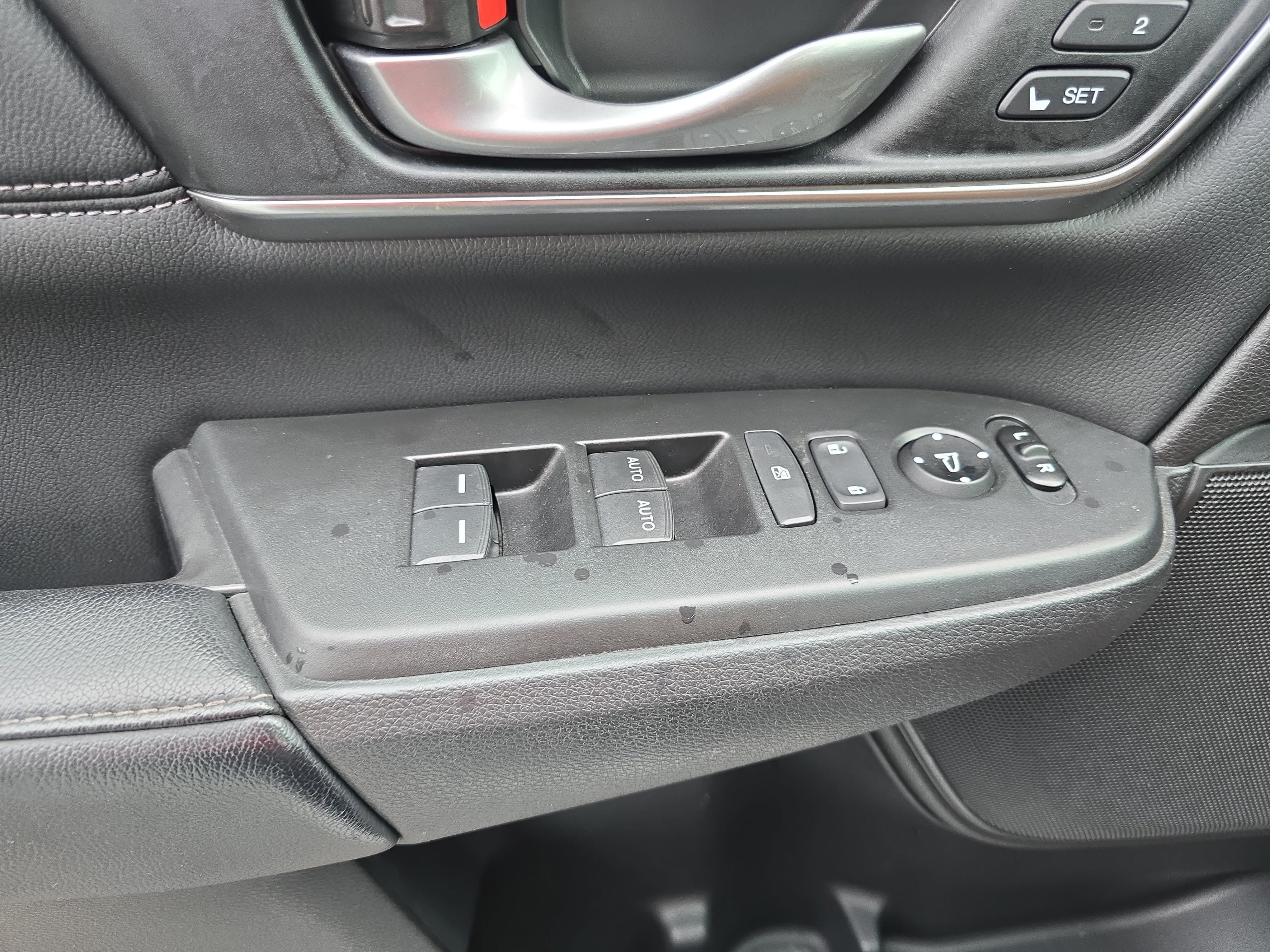 Used 2019 Honda CR-V EX-L image 27