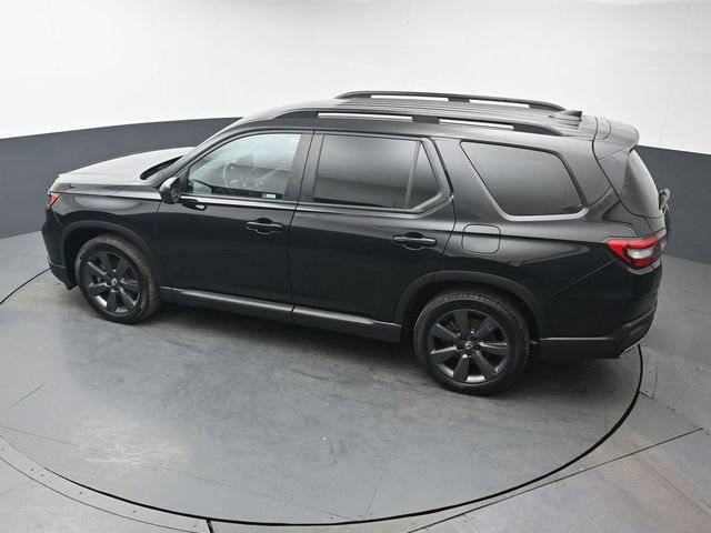 Used 2023 Honda Pilot Sport image 35