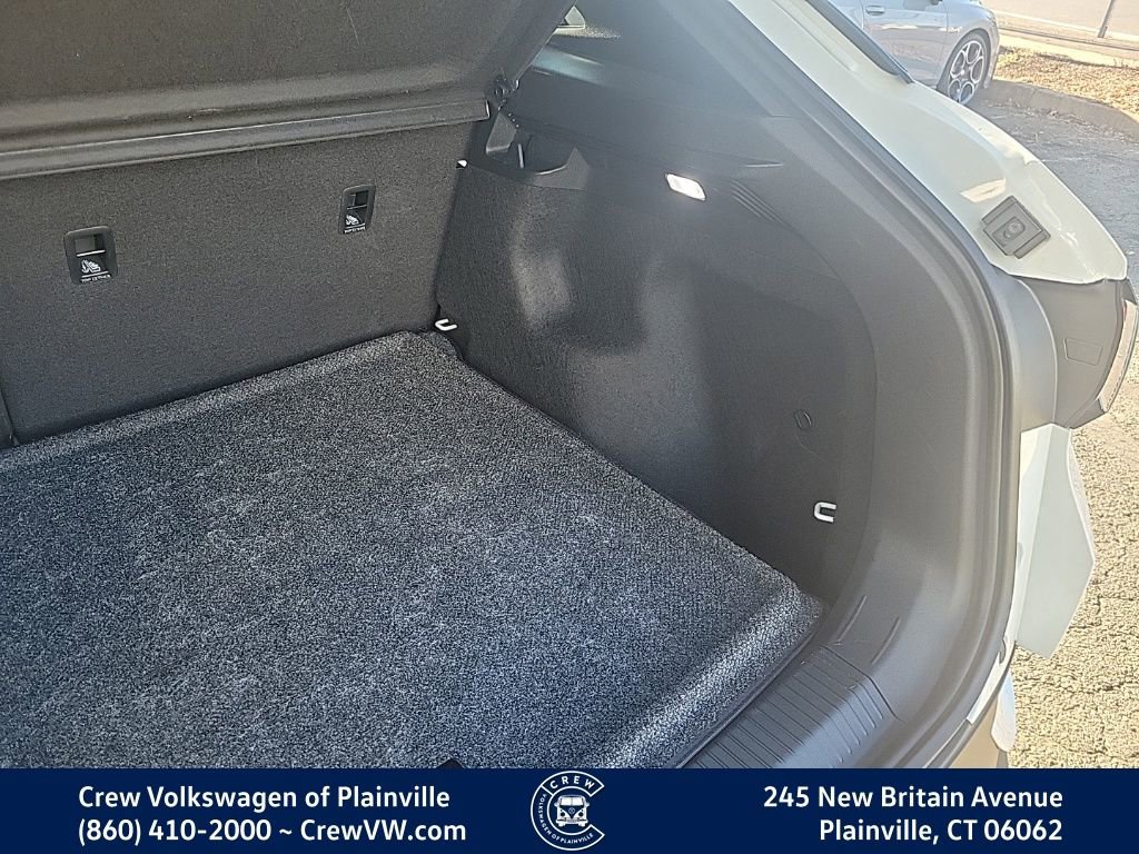 Certified 2023 Volkswagen ID.4 Pro image 50