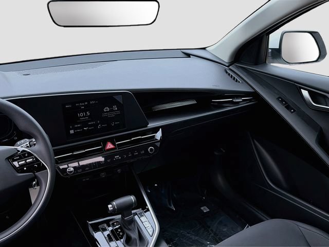 New 2027 Kia Sportage LX FWD image 21