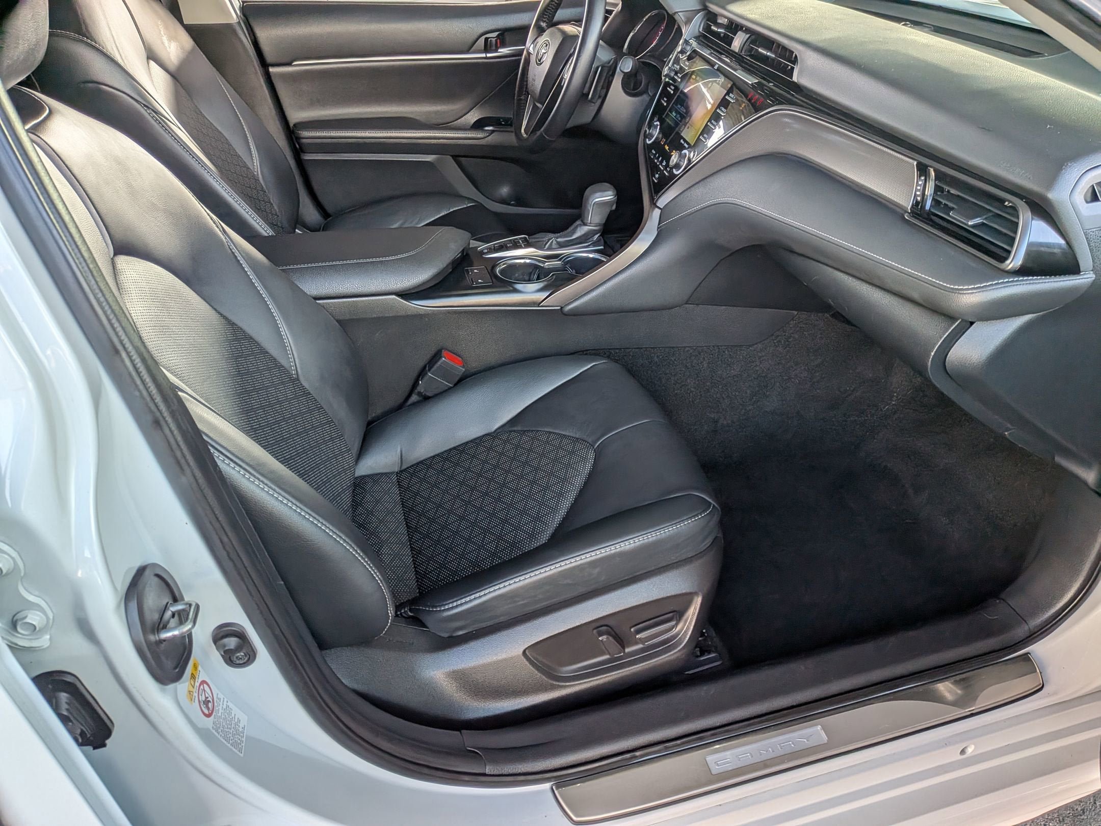 Used 2019 Toyota Camry XSE w/ Driver Assist Package FWD image 36
