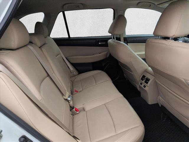 Used 2015 Subaru Outback 3.6R Limited image 28