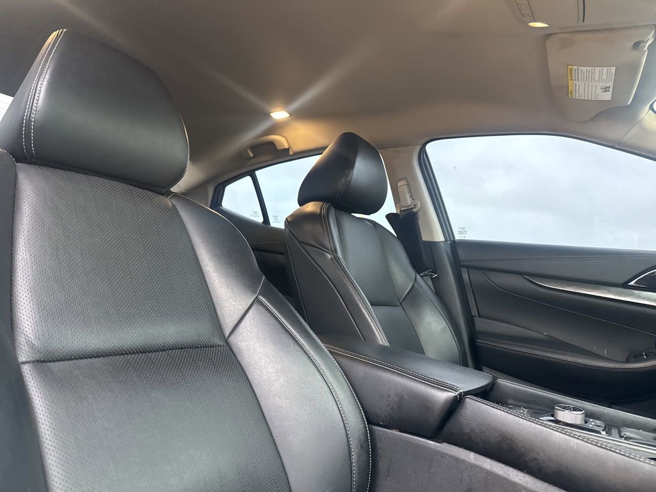 Used 2022 Nissan Maxima SV w/ Floor Mat Group image 30