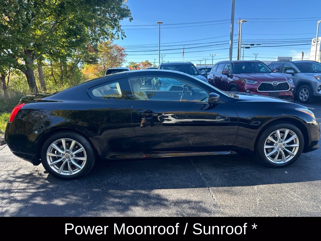 Used 2011 INFINITI G37 x Coupe w/ Premium Pkg AWD/4WD image 4