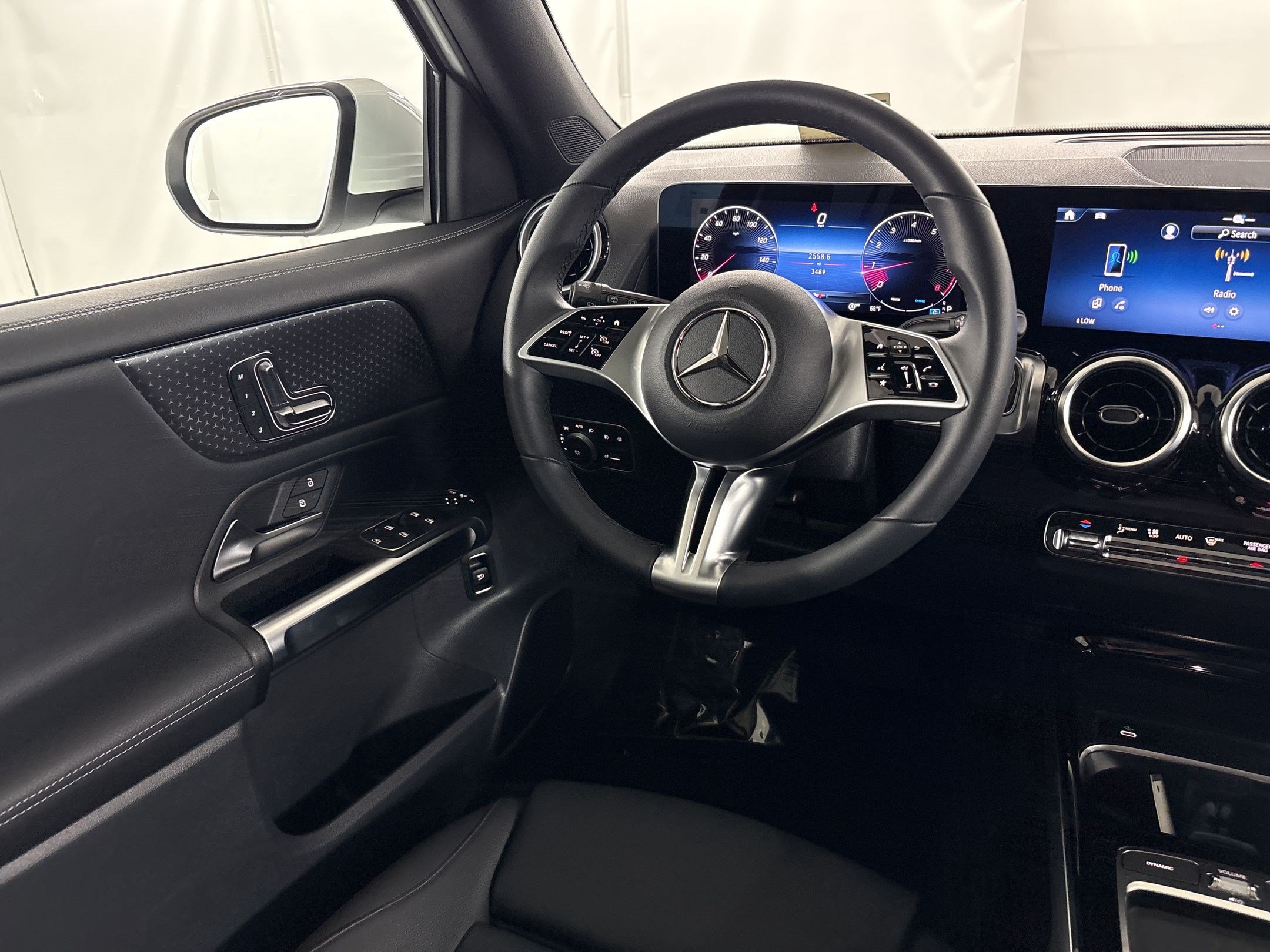 Certified 2026 Mercedes-Benz GLB 250 image 29