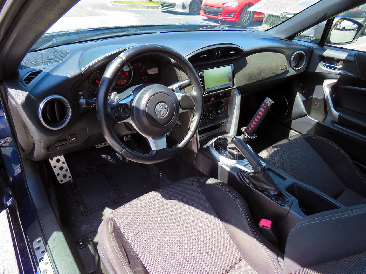 Used 2017 Toyota 86 image 12