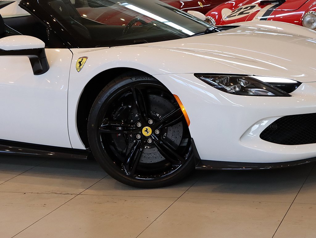 Certified 2025 Ferrari 296 GTS image 9