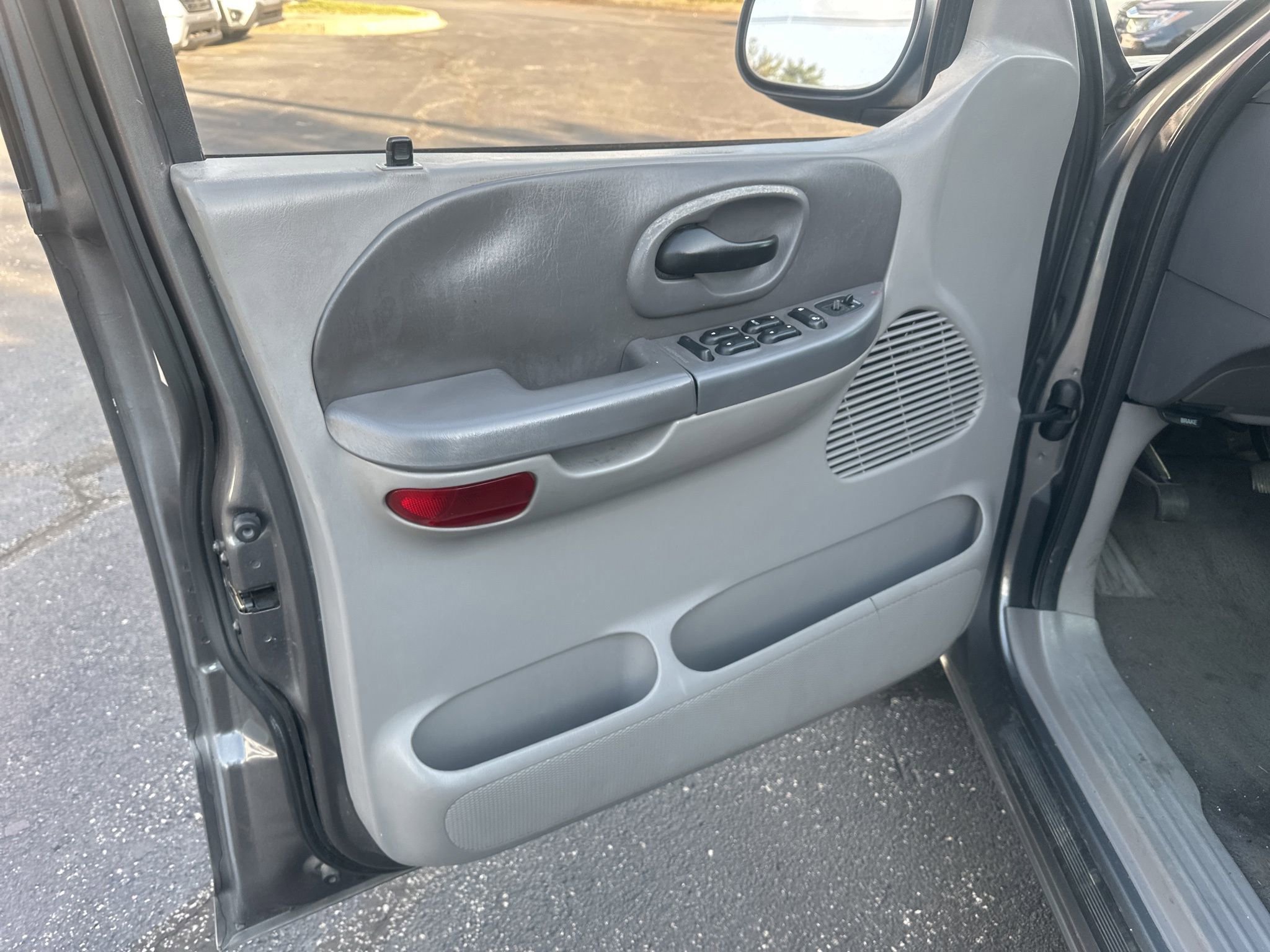 Used 2003 Ford F150 2WD SuperCrew image 20