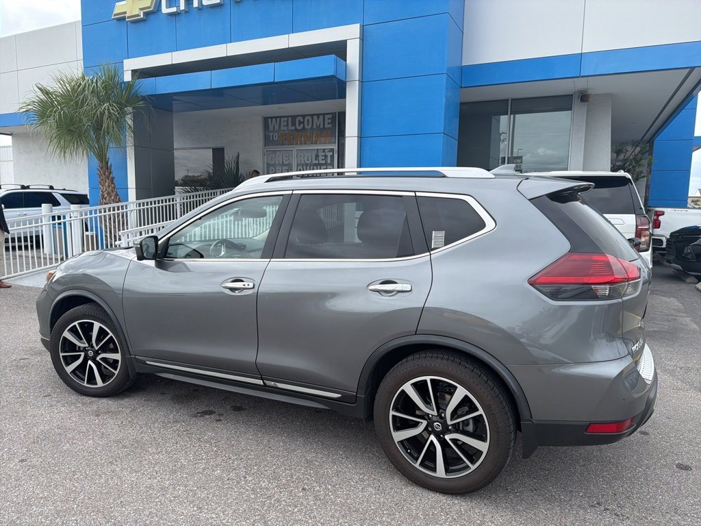 Used 2018 Nissan Rogue SL w/ Premium Package image 10
