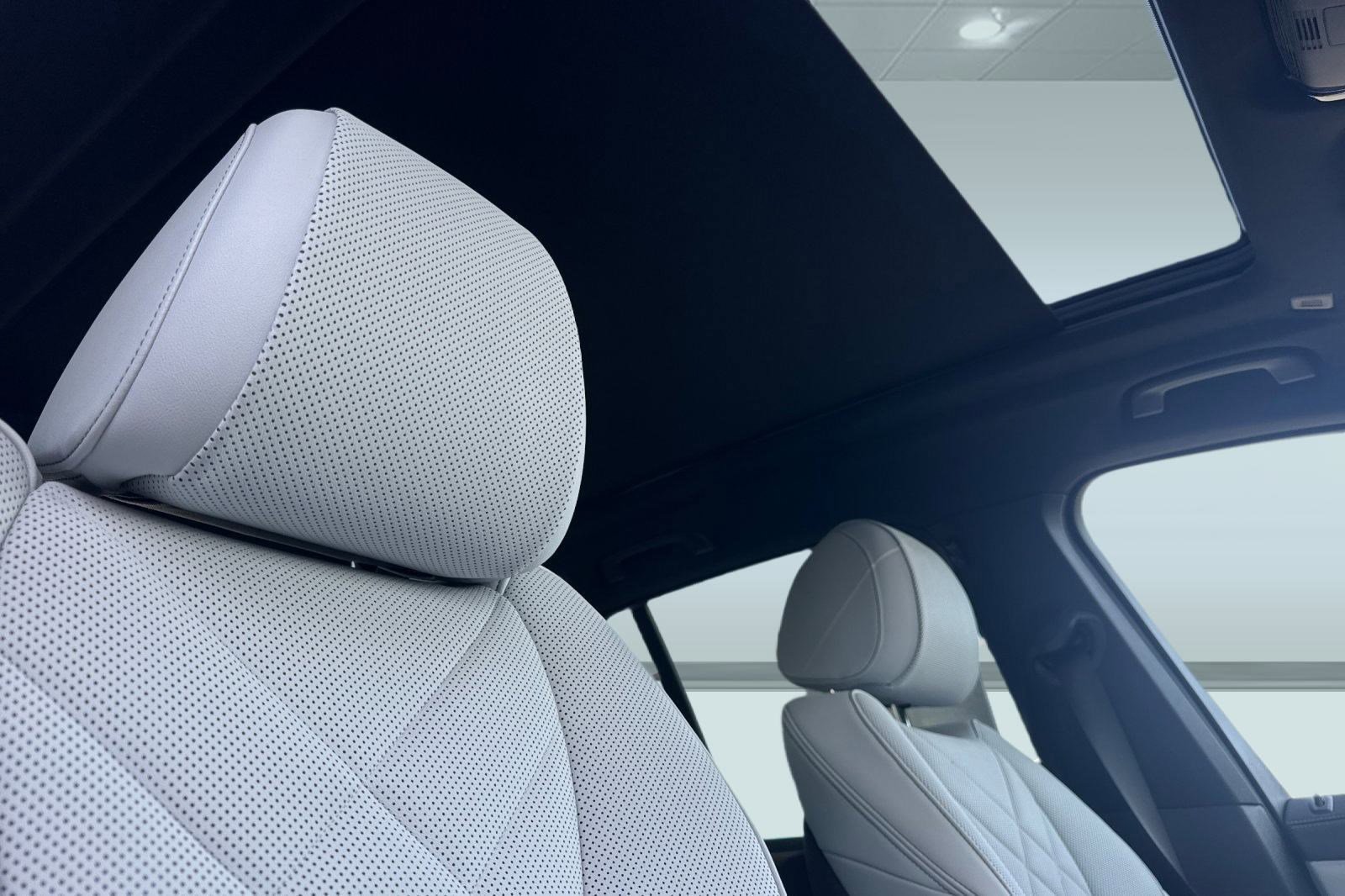 New 2026 BMW X5 xDrive40i w/ Premium Package image 24