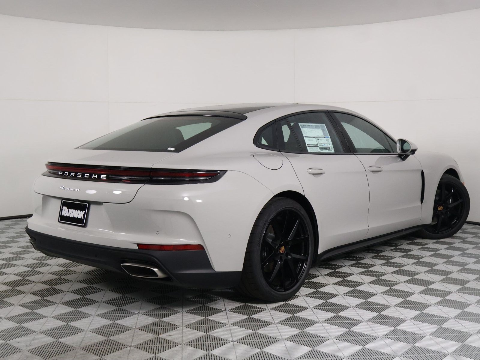 New 2026 Porsche Panamera RWD image 7