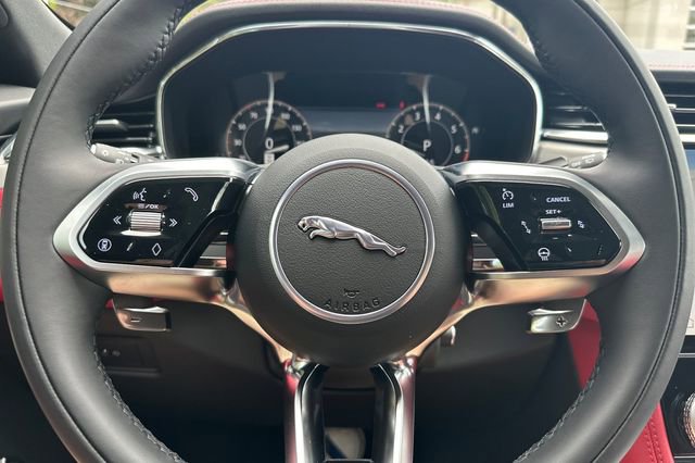New 2026 Jaguar F-PACE R-Dynamic S AWD/4WD image 23