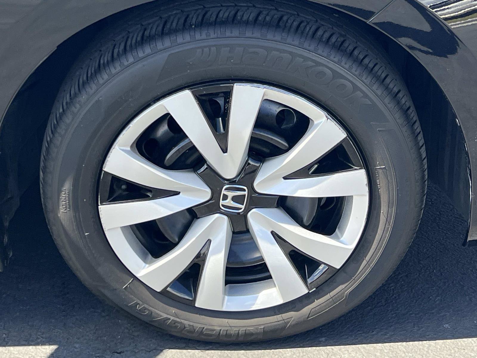 Certified 2024 Honda Civic LX image 26