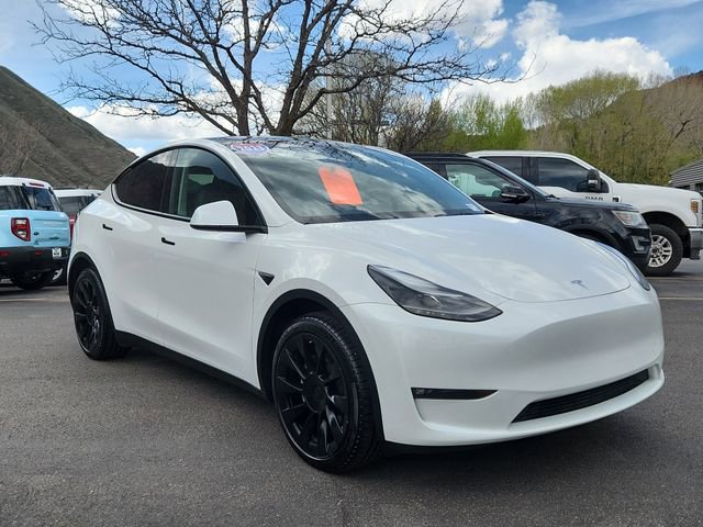 Used 2023 Tesla Model Y Long Range image 1