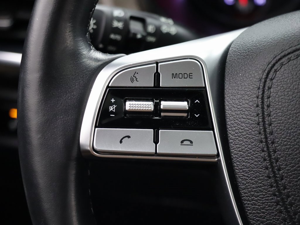 Used 2022 Kia Telluride SX w/ SX Prestige Package image 16