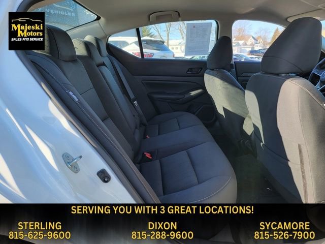 Used 2024 Nissan Altima 2.5 SV image 13