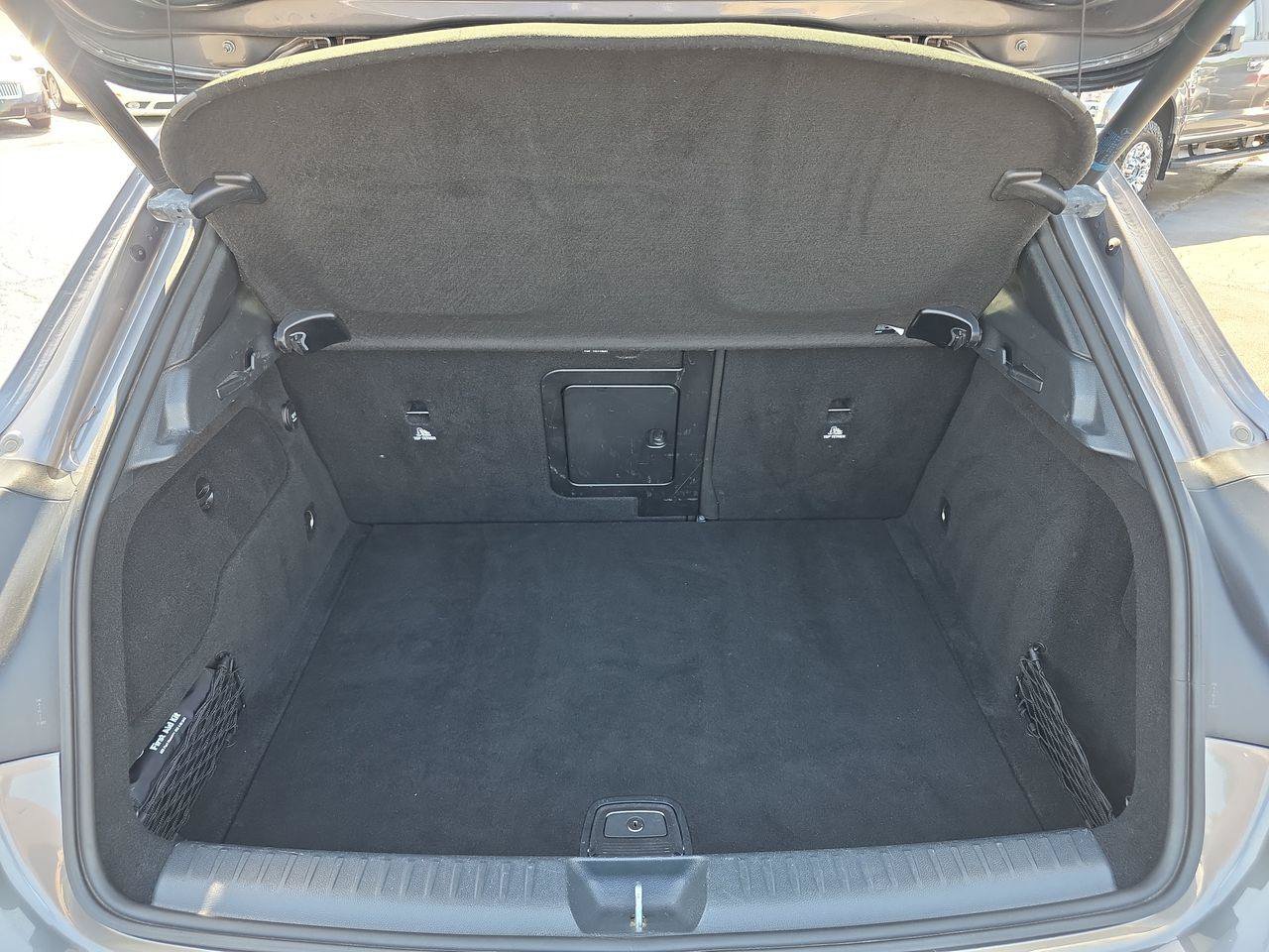 Used 2018 Mercedes-Benz GLA 250 4MATIC image 15