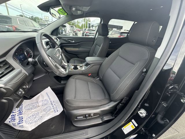 Used 2023 GMC Acadia SLE w/ Driver Convenience Package FWD image 18