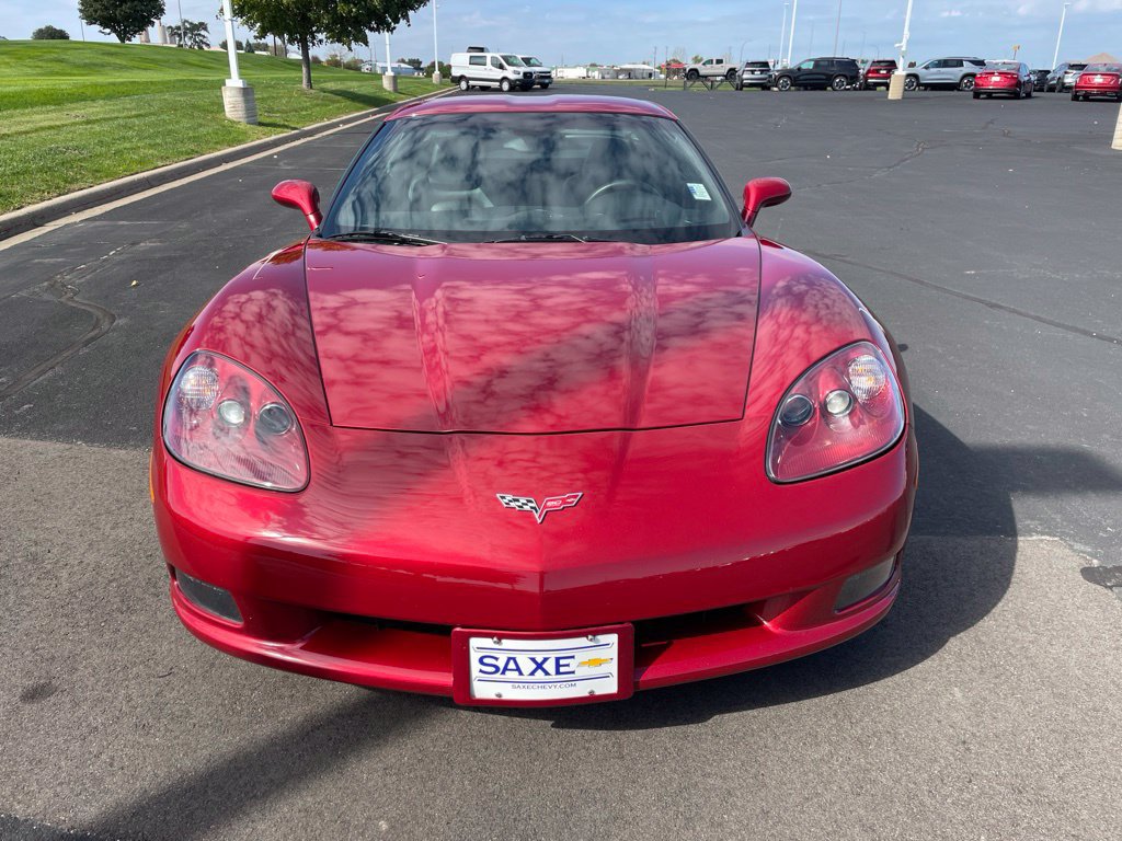 Used 2013 Chevrolet Corvette Coupe w/ 2LT Preferred Equipment Group RWD image 8