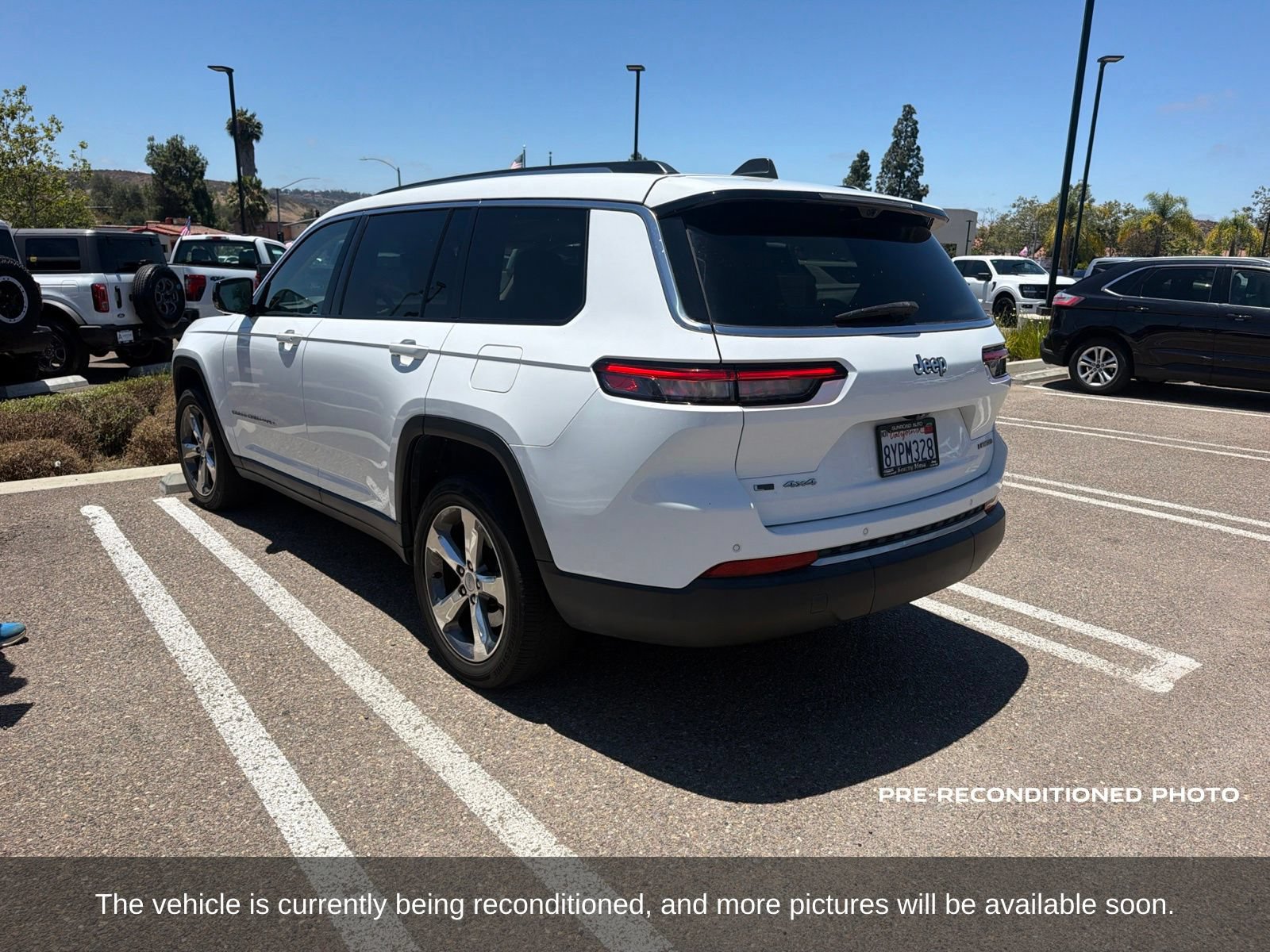 Used 2021 Jeep Grand Cherokee L Limited w/ Luxury Tech Group II AWD/4WD image 4