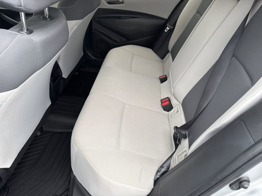 Used 2022 Toyota Corolla LE image 20