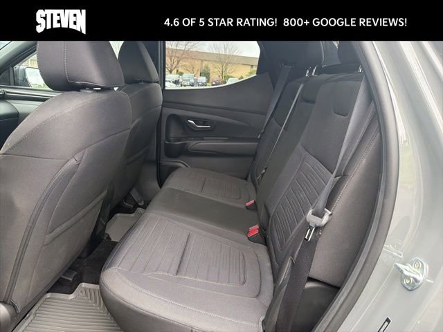 Used 2022 Hyundai Santa Cruz SEL Premium image 11