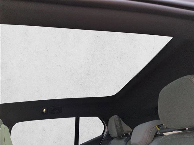 New 2026 Volvo EX30 Cross Country Ultra w/ Protection Package Premier image 20