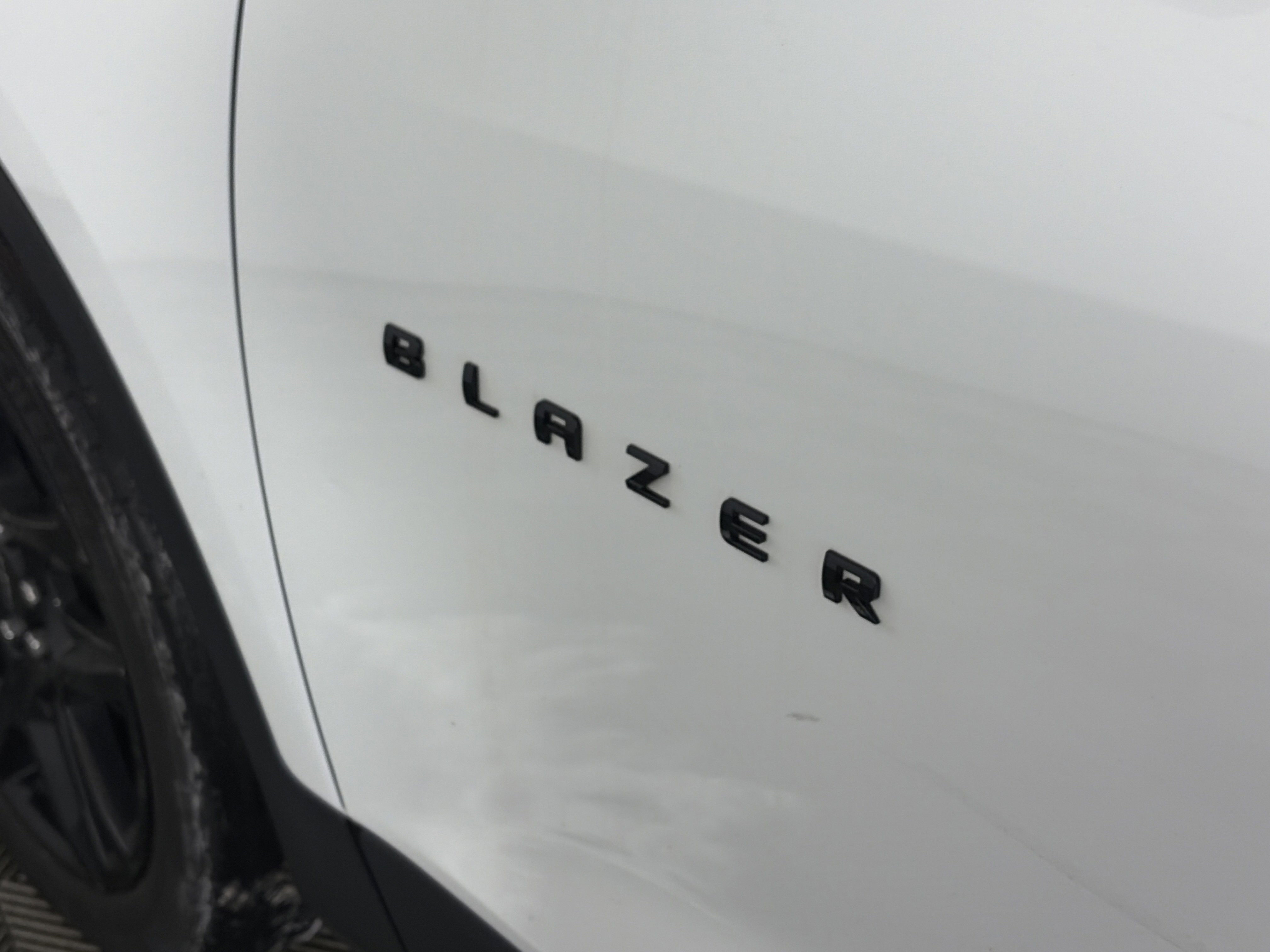 Used 2023 Chevrolet Blazer LT image 16