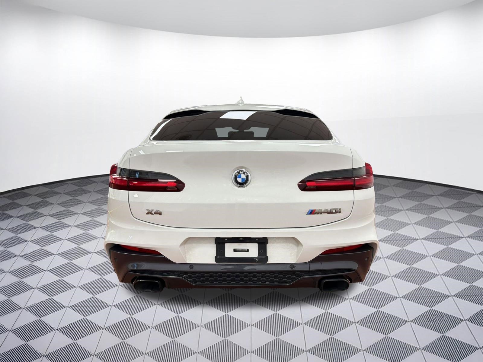 Used 2020 BMW X4 M40i w/ Premium Package image 9