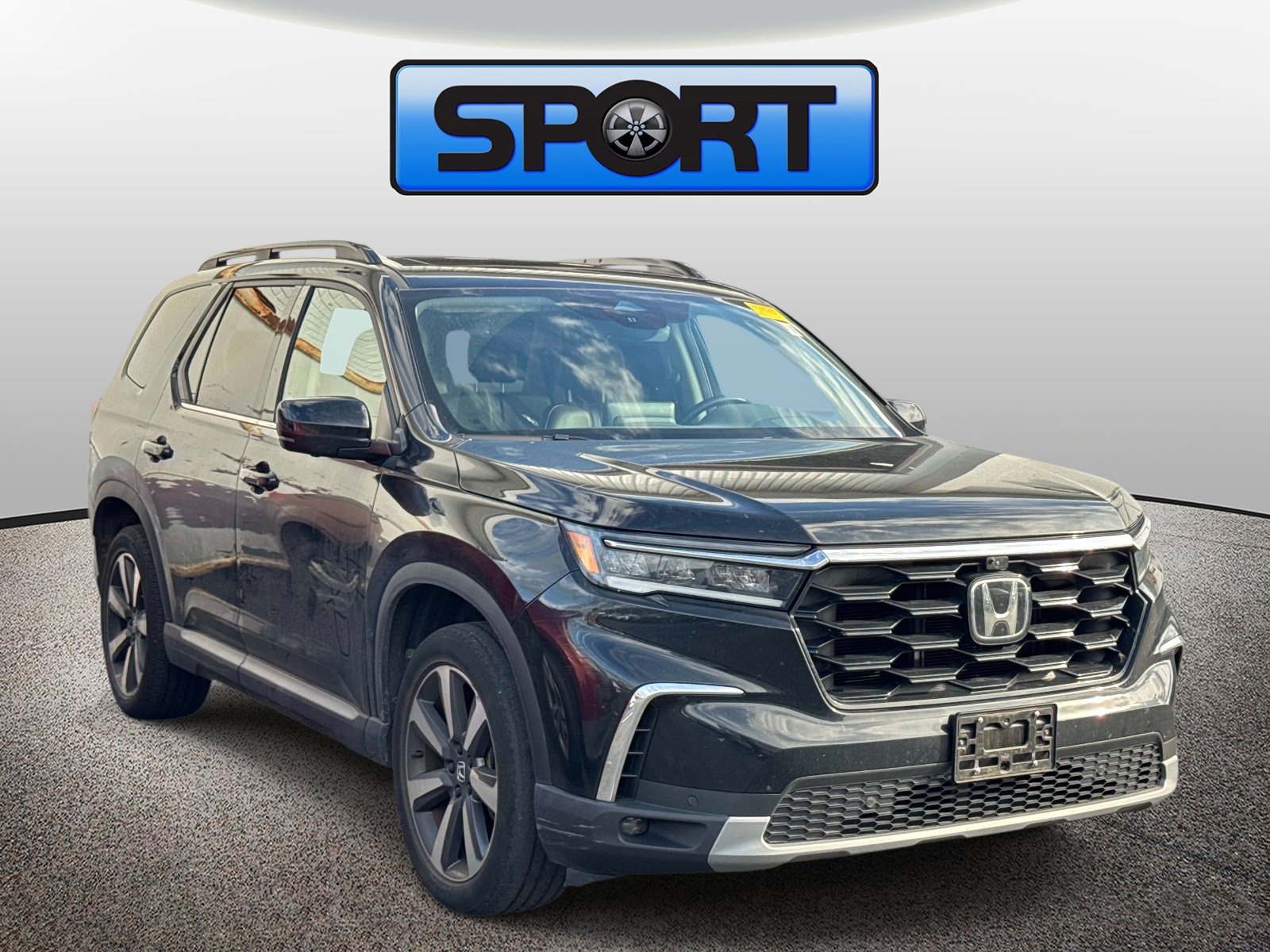 Used 2024 Honda Pilot Elite image 3