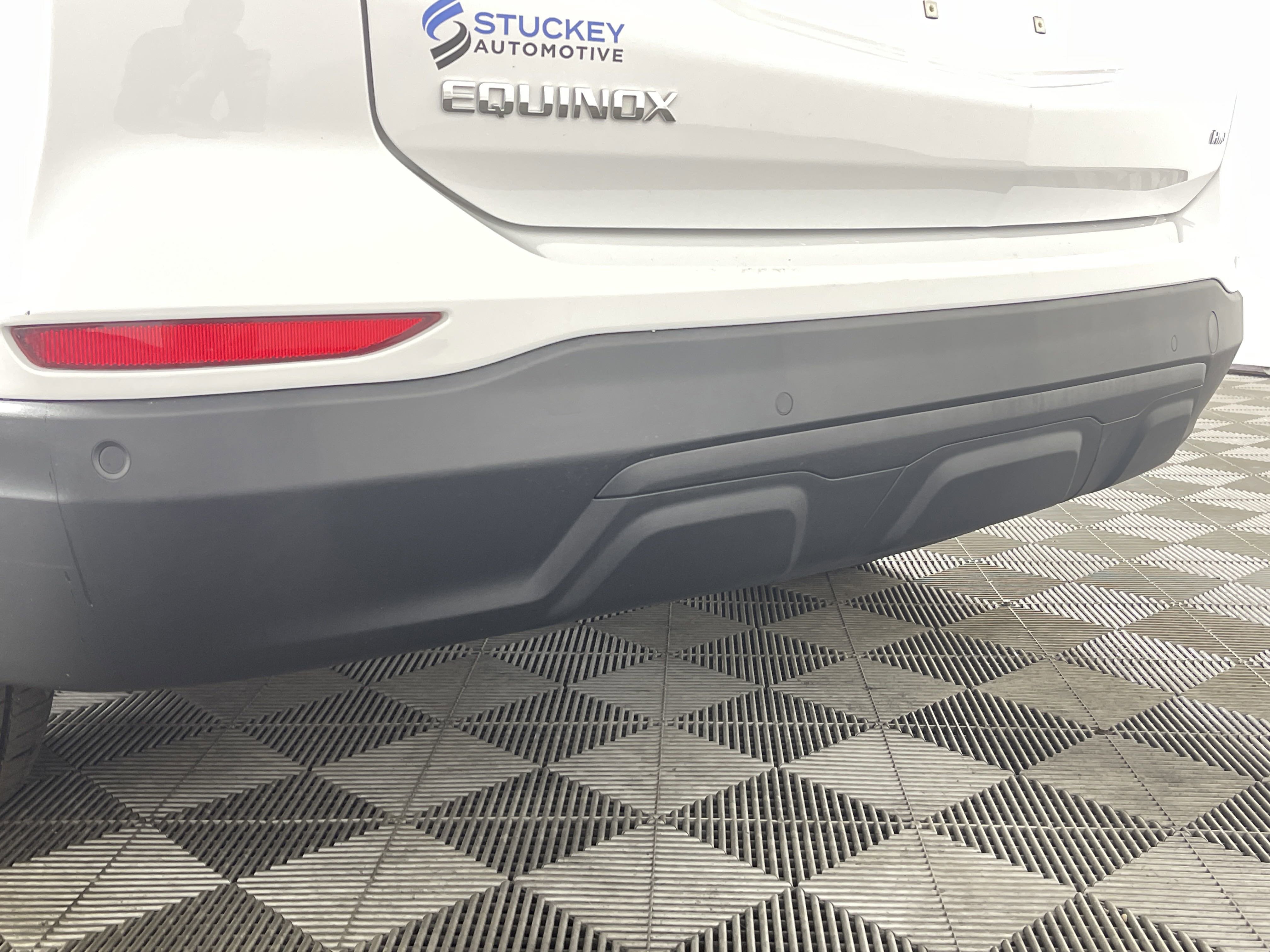 Used 2022 Chevrolet Equinox LS image 6