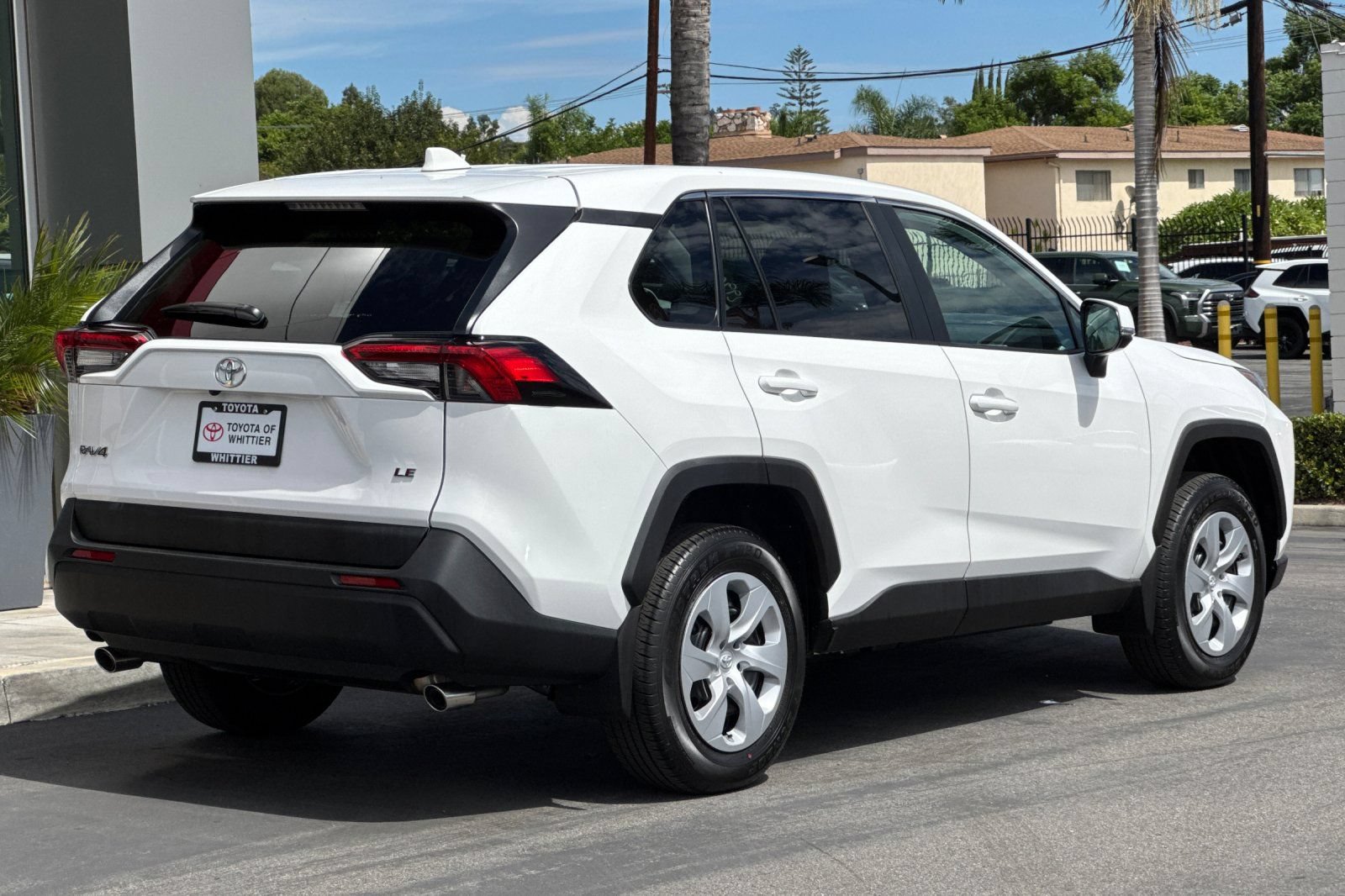 Certified 2025 Toyota RAV4 LE FWD image 5