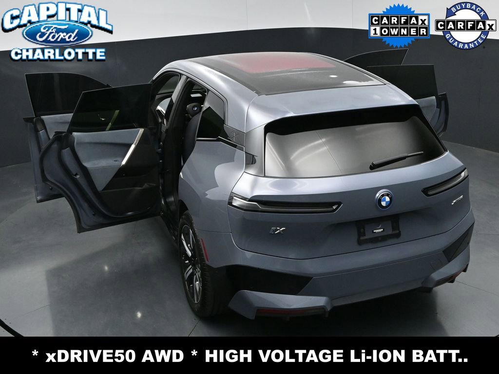 Used 2023 BMW iX xDrive50 w/ Sport Package AWD/4WD image 33