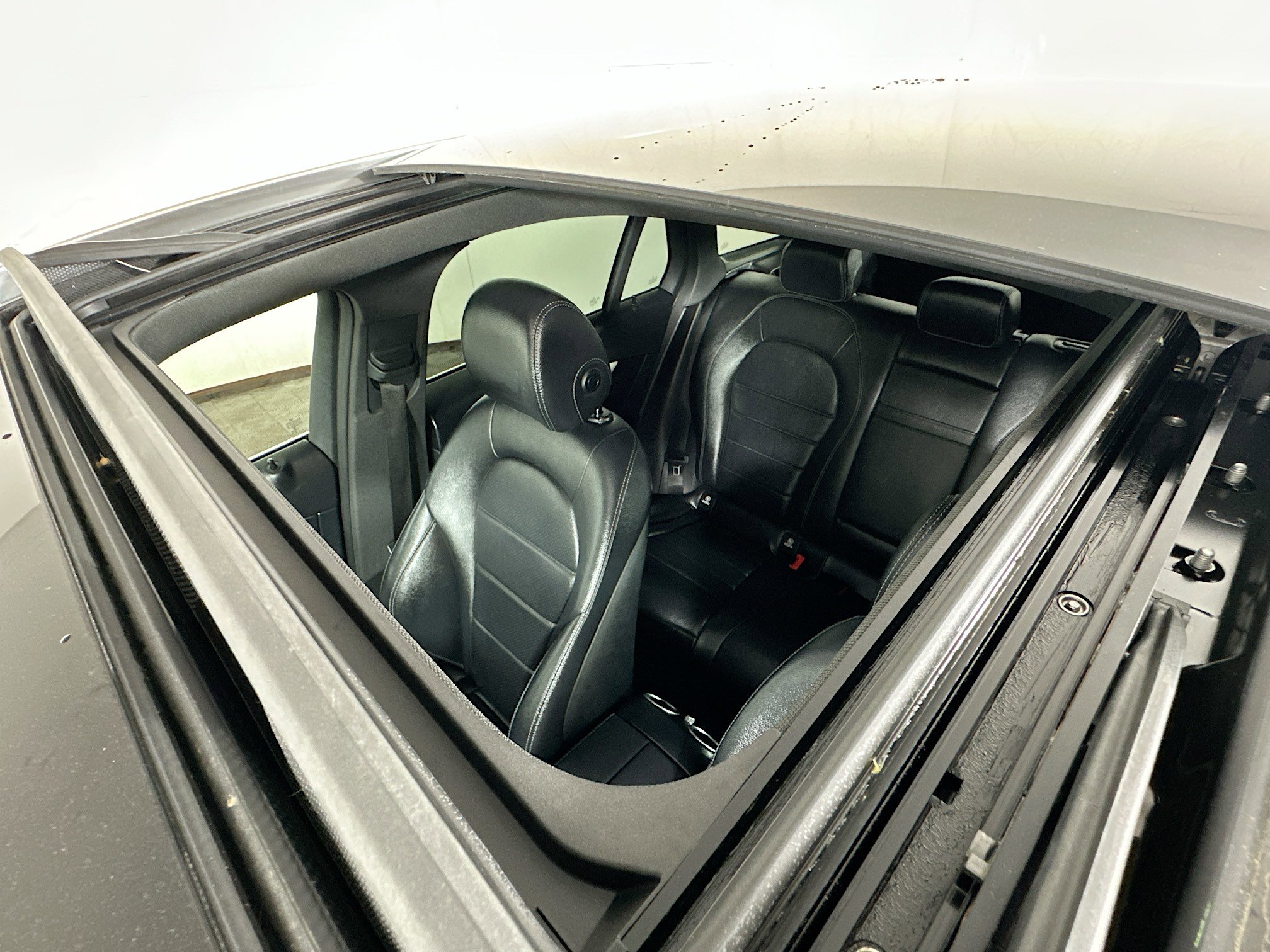 Used 2021 Mercedes-Benz GLC 300 4MATIC image 22